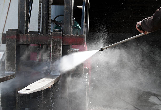 Best Graffiti Removal  in Algonquin, IL